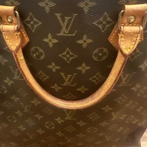 LV Plat Handbag